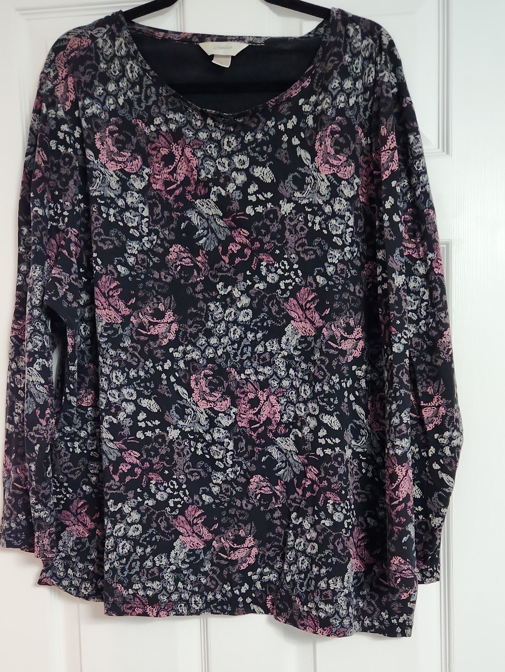 Ladies Floral Long-Sleeve Tee - Black with Pink & Gray Flowers